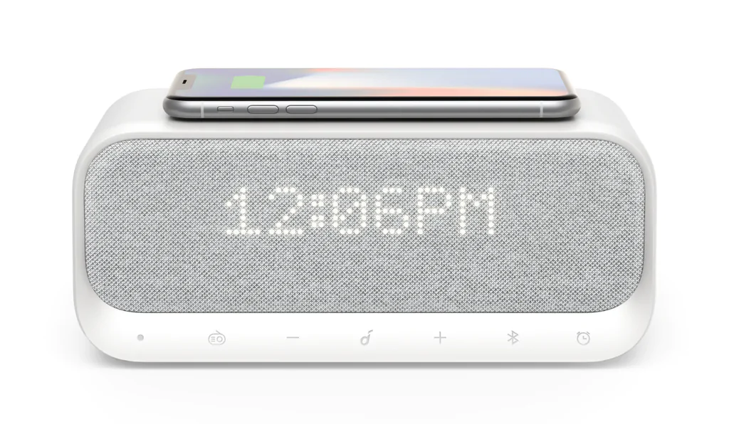 Soundcore Wakey vezet&eacute;k n&eacute;lk&uuml;li t&ouml;ltő