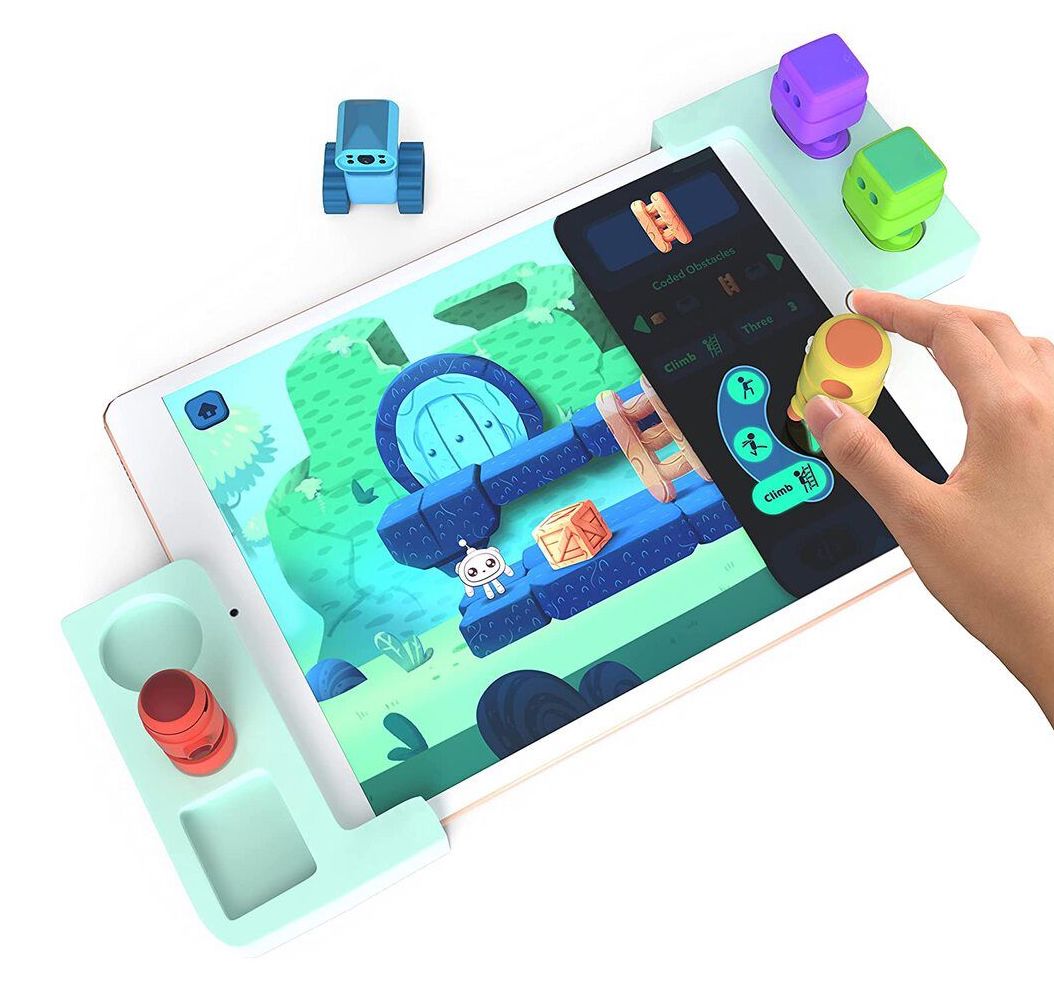 Tacto Coding oktat&oacute;j&aacute;t&eacute;k