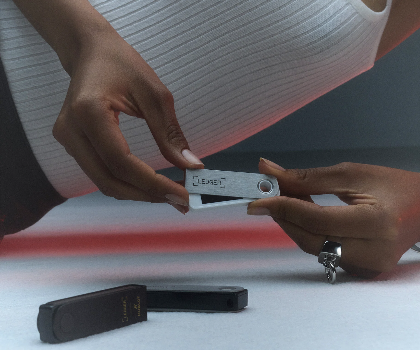 Ledger Nano S Plus kriptop&eacute;nzt&aacute;rca teszt